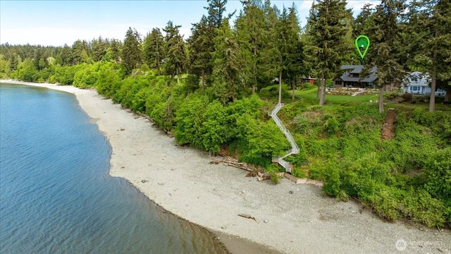 5320 East Harbor Road, Freeland, WA 98249
