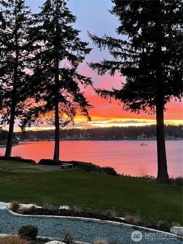5320 East Harbor Road, Freeland, WA 98249