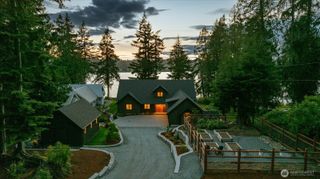 5320 East Harbor Road, Freeland, WA 98249