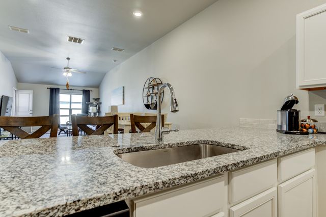 2109 Avenue J, Lubbock, TX 79411