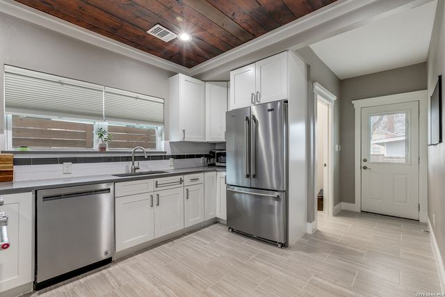 1323 Nolan, San Antonio, TX 78202