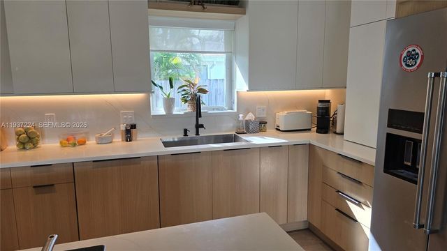 800 Polk St, Hollywood, FL 33019