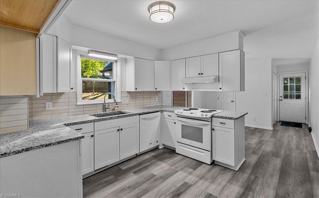 1817 Dunleith Way, Greensboro, NC 27455