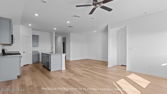 427 14th Street, Wolfforth, TX 79382