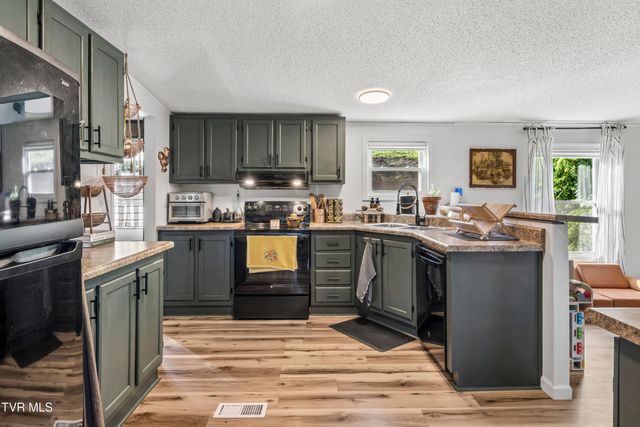 336 Ethel Beard Road, Blountville, TN 37617