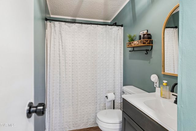 336 Ethel Beard Road, Blountville, TN 37617