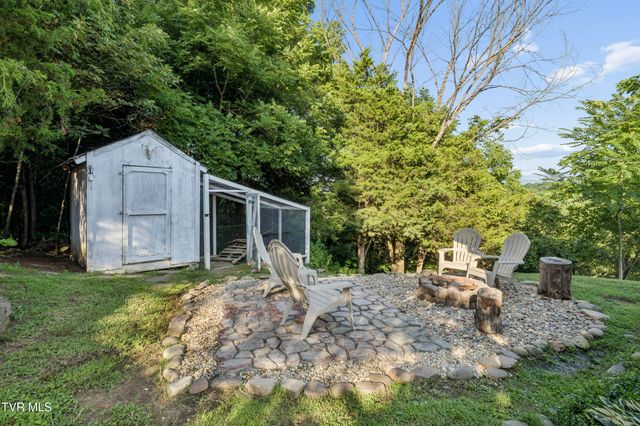 336 Ethel Beard Road, Blountville, TN 37617
