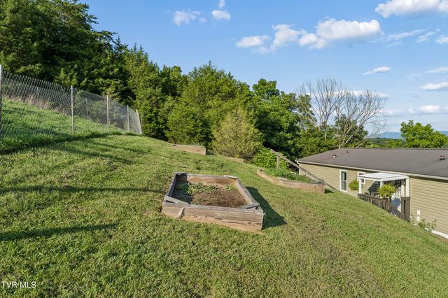336 Ethel Beard Road, Blountville, TN 37617