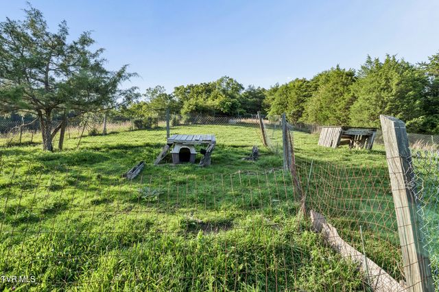 336 Ethel Beard Road, Blountville, TN 37617