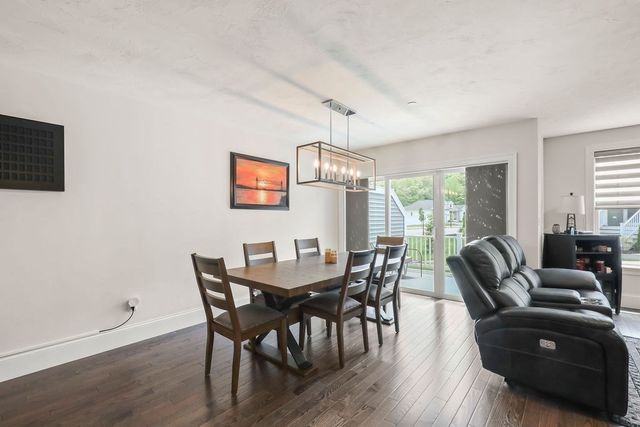 90 Lebaron Boulevard 7, Lakeville, MA 02347