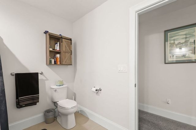 90 Lebaron Boulevard 7, Lakeville, MA 02347