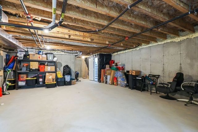 90 Lebaron Boulevard 7, Lakeville, MA 02347