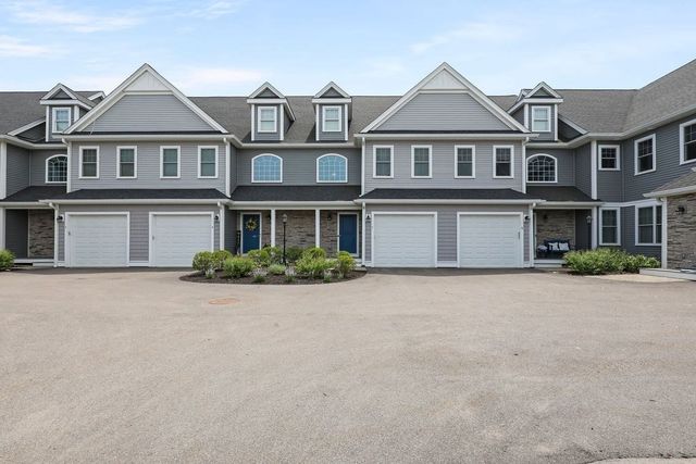 90 Lebaron Boulevard 7, Lakeville, MA 02347