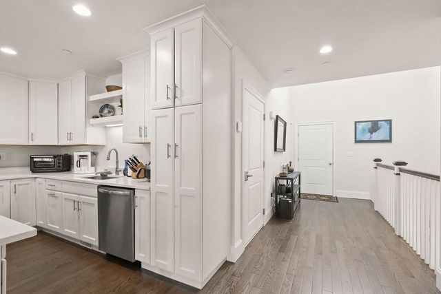 90 Lebaron Boulevard 7, Lakeville, MA 02347