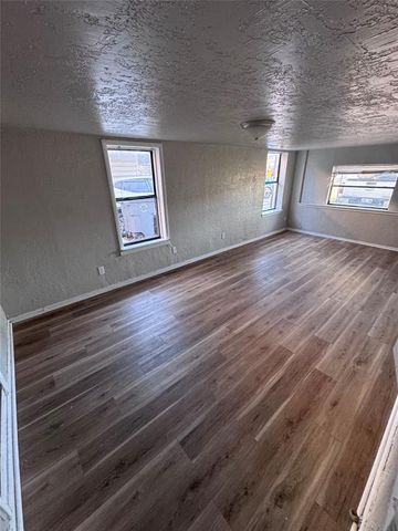 1813 NW Lake Avenue, Lawton, OK 73507