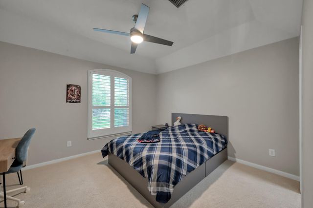 78 N Peaceful Canyon Circle, The Woodlands, TX 77381
