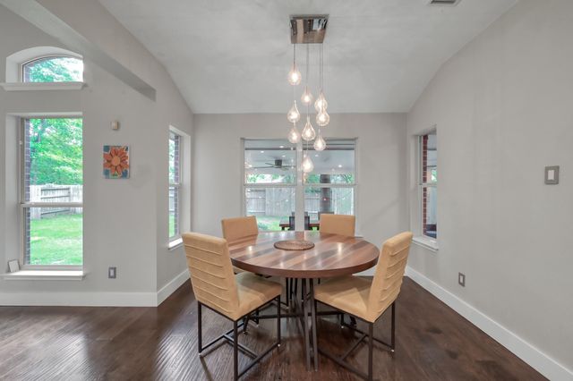 78 N Peaceful Canyon Circle, The Woodlands, TX 77381