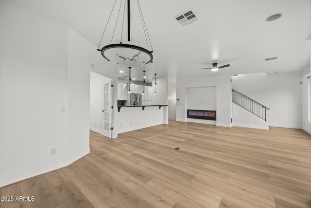 36 W FOOTHILL Drive, Phoenix, AZ 85021