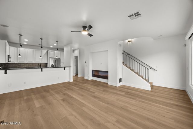 36 W FOOTHILL Drive, Phoenix, AZ 85021