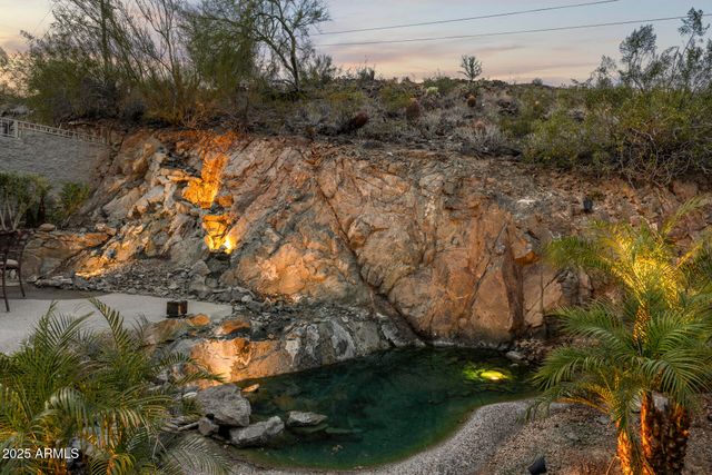 36 W FOOTHILL Drive, Phoenix, AZ 85021