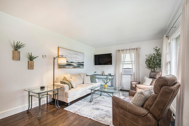 1563 Maine Avenue, Michigan City, IN 46360