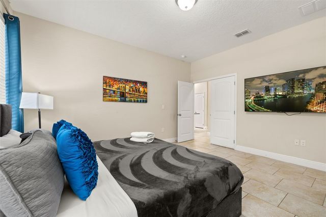 5373 OAKBOURNE AVENUE, Davenport, FL 33837