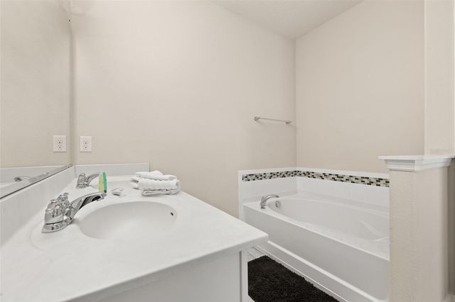 5373 OAKBOURNE AVENUE, Davenport, FL 33837