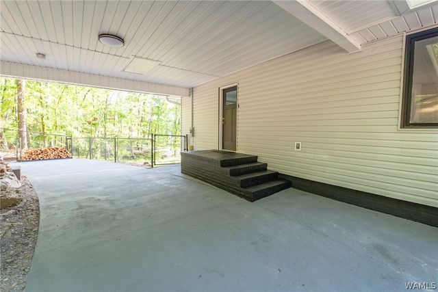 15710 Edwardian Drive, Northport, AL 35475