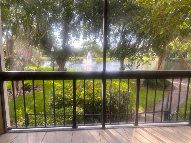 2025 Lavers Circle D206, Delray Beach, FL 33444