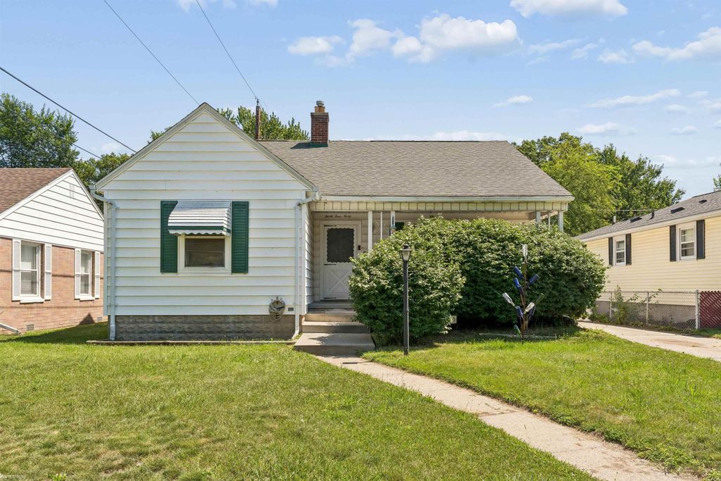 3440 Cherry Street, Port Huron, MI 48060
