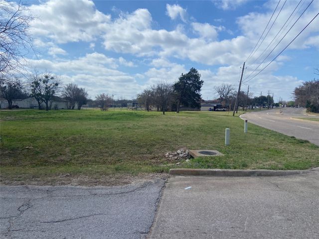 14004 Quail Drive, Balch Springs, TX 75180