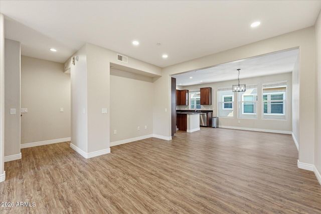 5550 N 16TH Street 123, Phoenix, AZ 85016