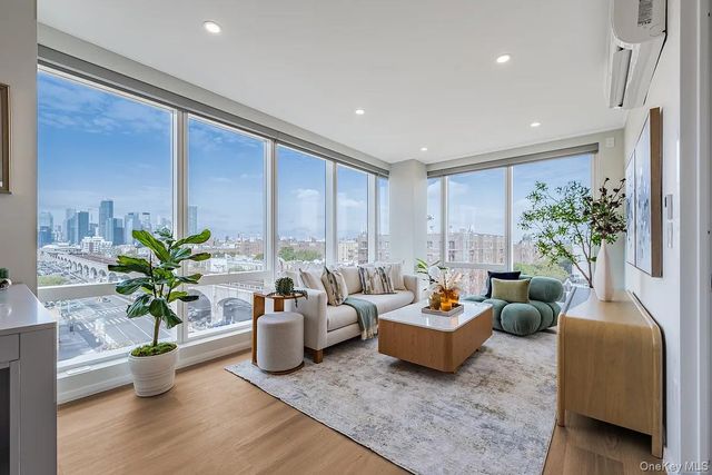 45-07 45th Street 4F, Sunnyside, NY 11104