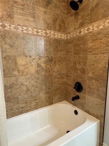 40 Bounds Lane, Huffman, TX 77336