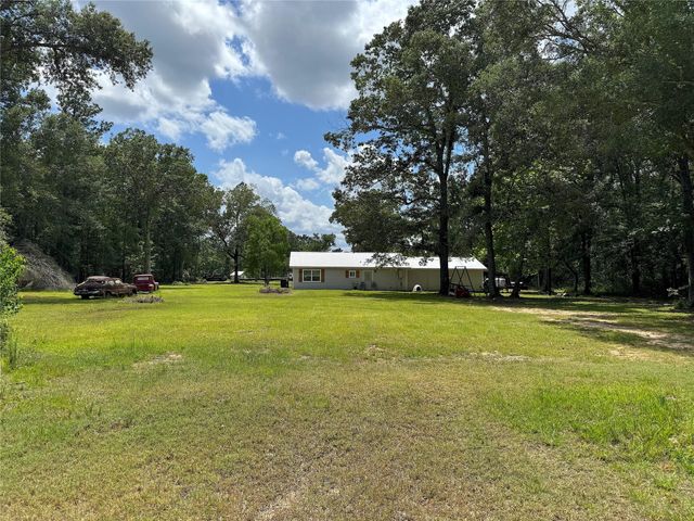 40 Bounds Lane, Huffman, TX 77336