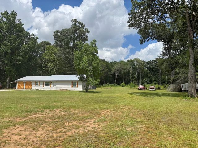 40 Bounds Lane, Huffman, TX 77336