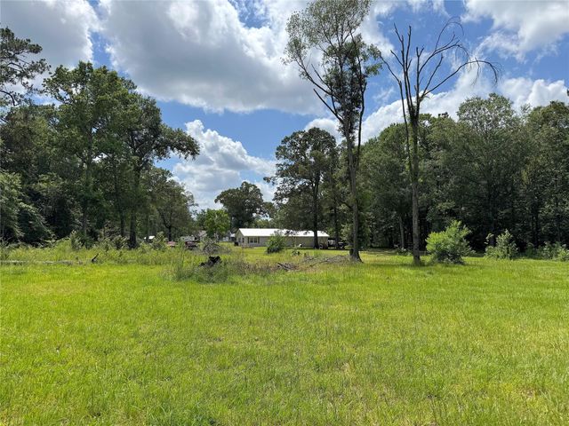 40 Bounds Lane, Huffman, TX 77336