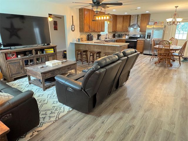 40 Bounds Lane, Huffman, TX 77336