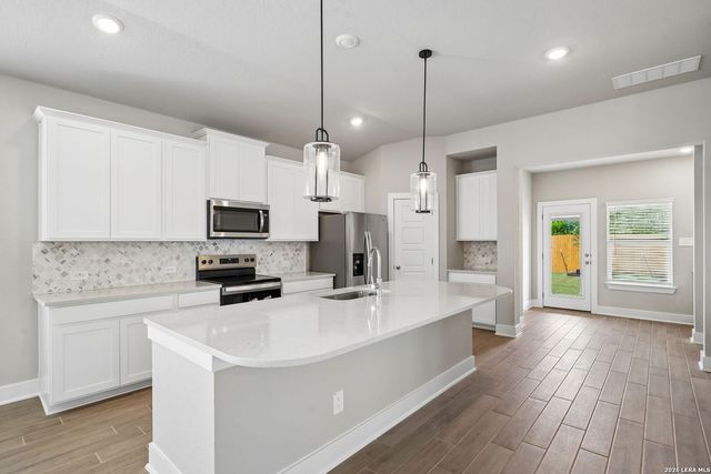 2212 Southerland Trail, Marion, TX 78124