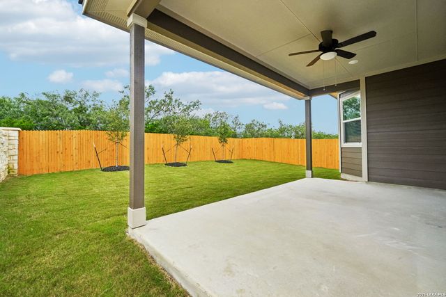 2212 Southerland Trail, Marion, TX 78124