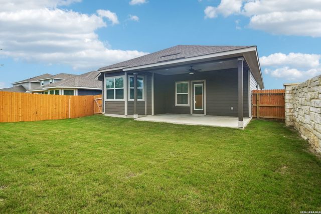 2212 Southerland Trail, Marion, TX 78124