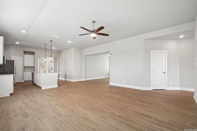 2212 Southerland Trail, Marion, TX 78124