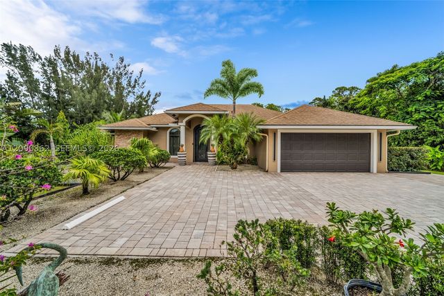 14800 April Dr, Loxahatchee, FL 33470