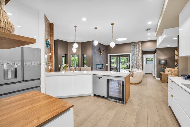 14800 April Dr, Loxahatchee, FL 33470