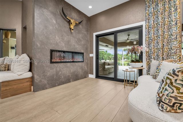 14800 April Dr, Loxahatchee, FL 33470