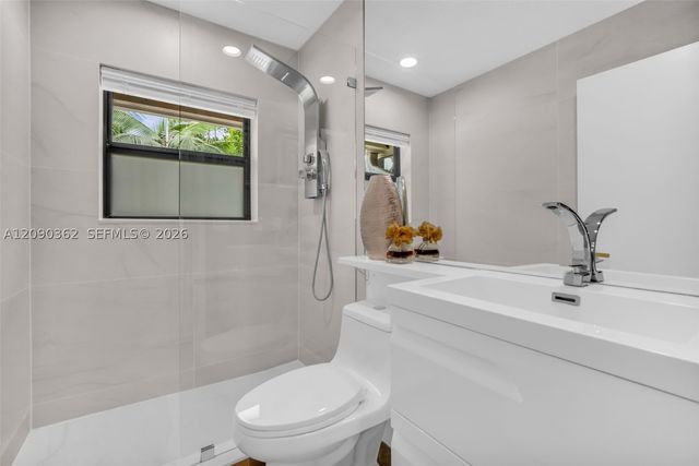 14800 April Dr, Loxahatchee, FL 33470