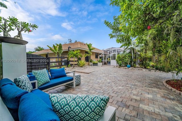 14800 April Dr, Loxahatchee, FL 33470