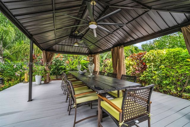 14800 April Dr, Loxahatchee, FL 33470