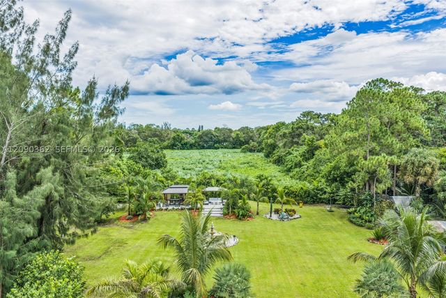 14800 April Dr, Loxahatchee, FL 33470