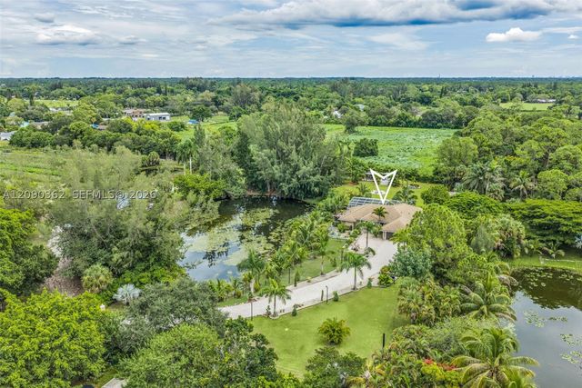 14800 April Dr, Loxahatchee, FL 33470